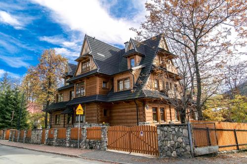 Willa Bystry, Pod Nosalem Willa Bystry, Pod Nosalem