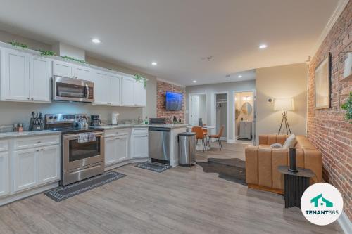 Baltimores Best Home Away From Home apts in Baltimore, USA