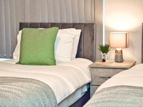 *Sleeps 9* Modern, 4 Bed House, Birmingham, Birmingham (photo 5)