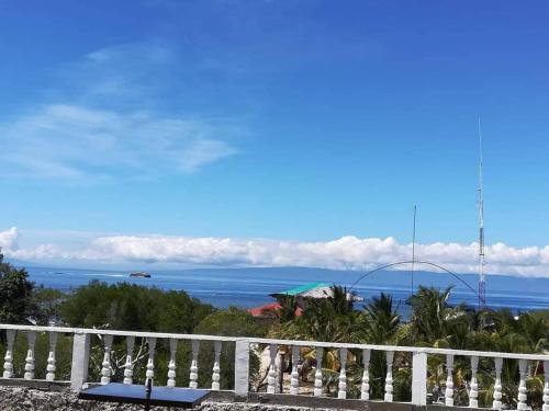 Happy Sunset's Inn in Larena