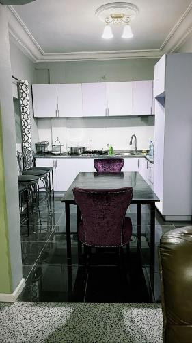 кухня, The Gulch Apartments in Bonabéri