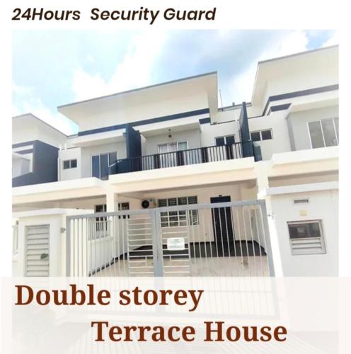 Desaru Homestay Red