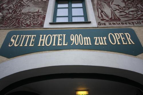 Suite Hotel 900 m zur Oper - main image
