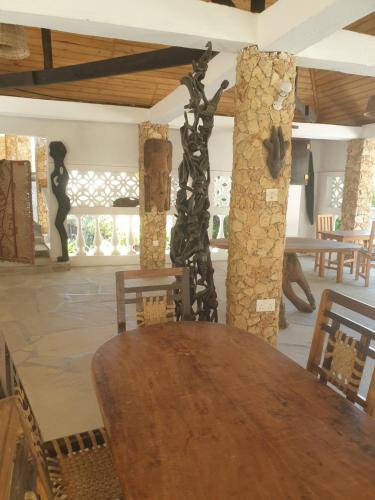 Restaurant, Marijani Holiday Resort in Watamu
