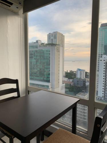 1 BR with balcony, fully furnished overlooking Manila Bay at Birch Tower, Malate, Manila, Manila (fotografie 6)