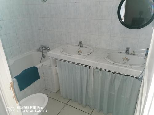 Maison Jardin+Jacuzzi l'été, plage à 1 km, Marseille (Foto 8)