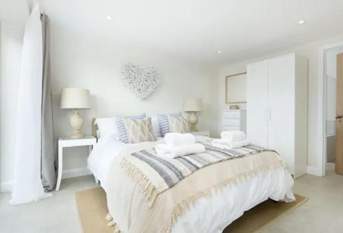 Stone Barn, contemporary barn conversion in Pilley