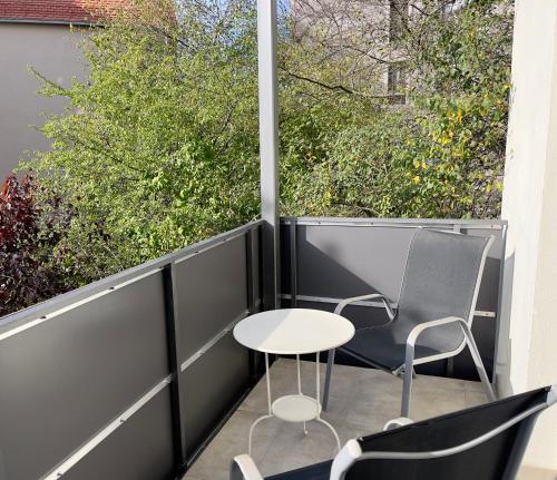 Hotel Central - image 13