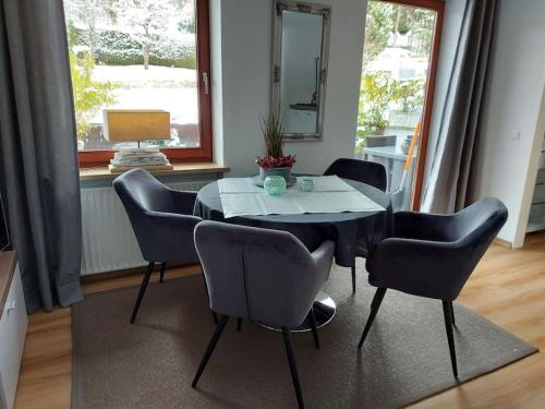 Wohnung direkt am Tegernsee mit XL-Terrasse in 特格爾恩湖畔格蒙德