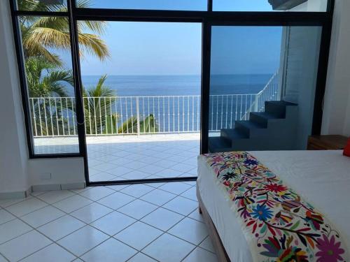 Amazing Views Pool & Ocean Access - Del Mar PV #4 - image 2