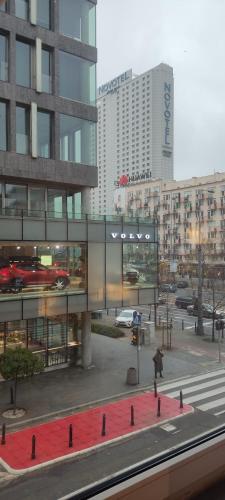 Be my Guest - Marszałkowska Studio - Center of Warsaw Subway Wi-Fi