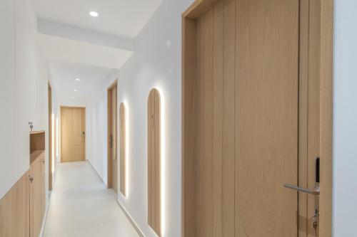 Evans Luxurious Apartment 3