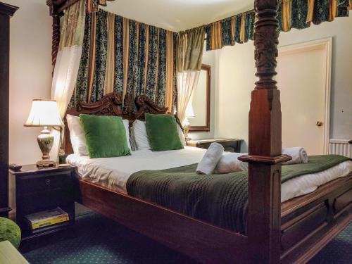 Wentworth House - Free Parking, Bath (photo 9)