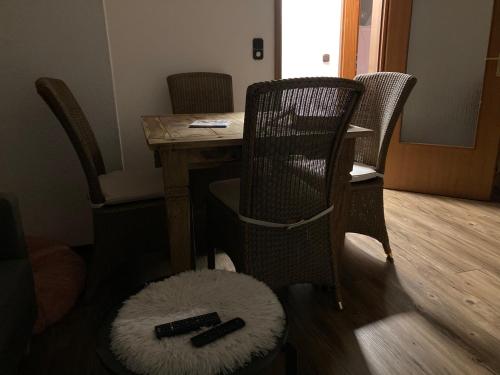 Ēdiens un dzērieni, SchöneWohnung mit eigenem Gsrten und Eingang (SchoneWohnung mit eigenem Gsrten und Eingang) in Schwentinental