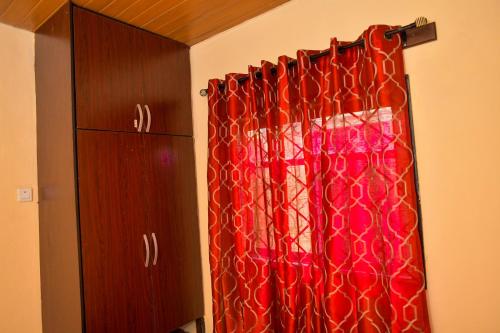 Living Green APARTMENTS AIRPORT PICK UP in Benin City