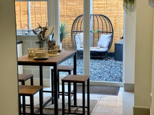 Urban 3 Bedroom Home in Kings Heath-Great Location, Birmingham (foto 3)