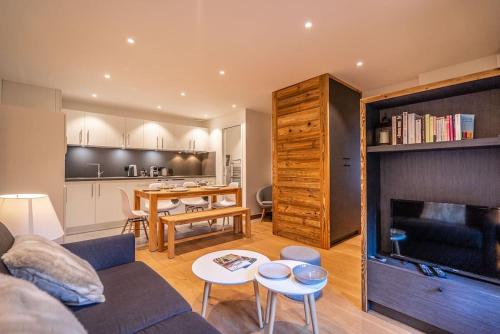 Serre Chevalier Monêtier les Bains T3 jardin Appartement les Mélèzes (Serre Chevalier Monetier les Bains T3 jardin Appartement les Melezes) in Le Monetier-les-Bains