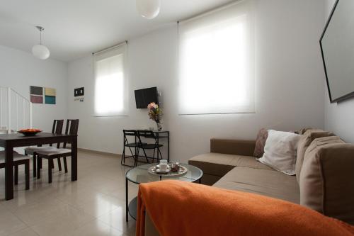 Superior Apartment image 9