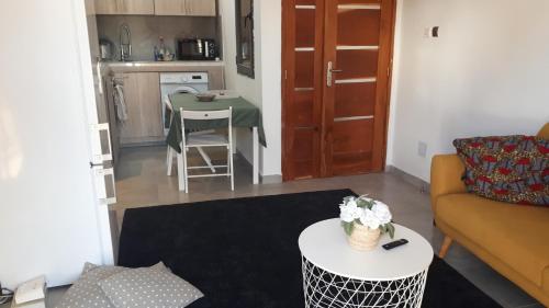 Iknews Appart Dakar in רופיסקו