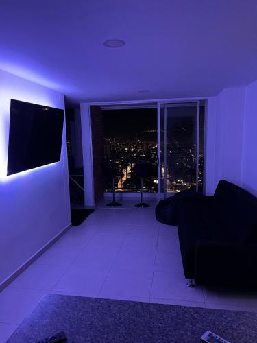 Habitación Principal en Apto Compartido piso 26