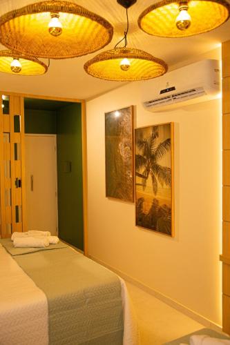 Deluxe Family Room image 5