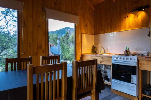 Konyha, Cabanas & Apart Ruta 63 in Villa Lago Meliquina