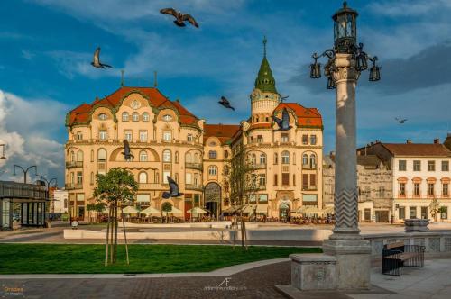 Haris Ultracentral, Oradea