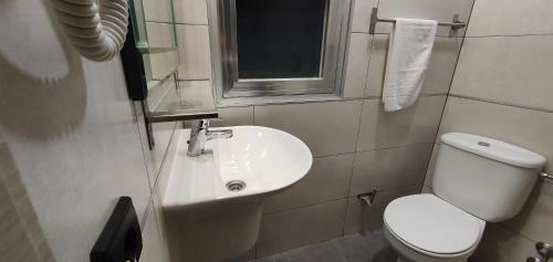 CH Otello Rooms - Madrid - image 13