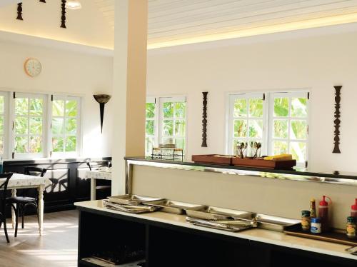 Food and beverages, The Boone Resort in Sankampaeng