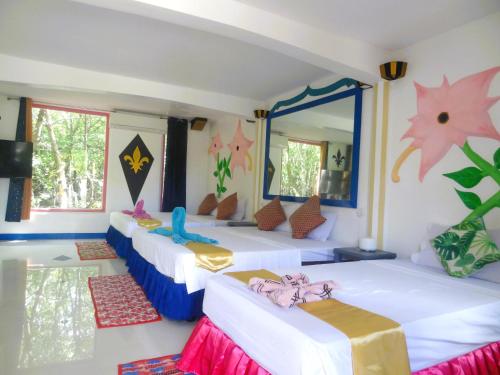 MG Chateau Resort, Coron