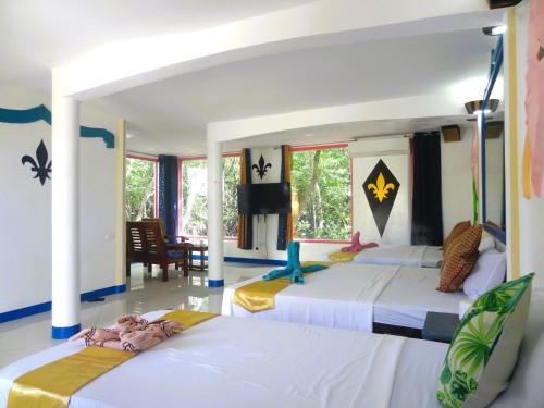 room detail thumbnail 0