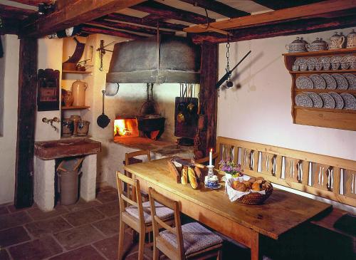 Landgasthof Zum Weissen Schwanen - image 14