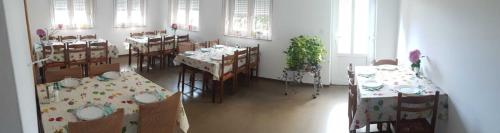 Restorāns, Sobe Mrak in Ždralovi