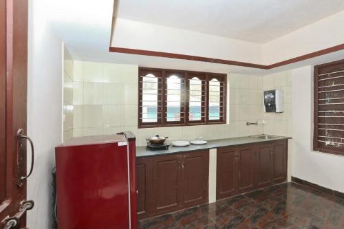 Three-Bedroom Apartment image 7