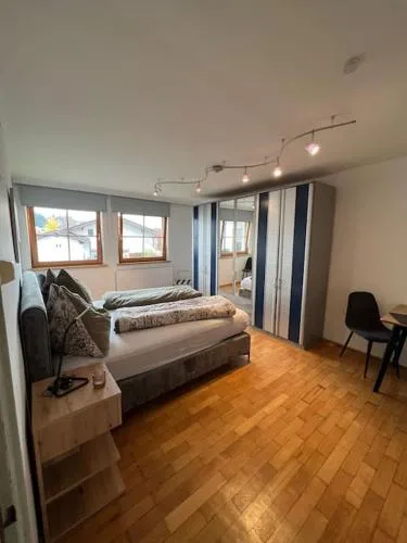 Einzimmerwohnung im Grünen/Innsbruck/2 PAX in Innsbruck, Österreich