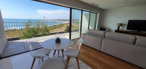 The View - Porto - Apartment on TOP location with amazing view!, Вила-Нова-ди-Гая (фото 6)