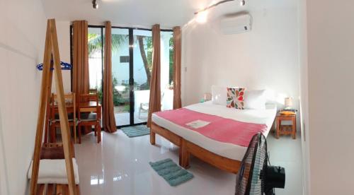 Corong Beach Resort – El Nido, WI