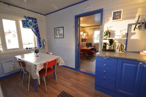 廚房, Ekker Island Arctic Lodge in 瓦德瑟