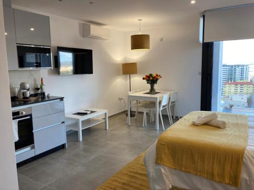 E1 Suites & Spa aparthotel style - Gym & Spa, Gibraltar (photo 7)