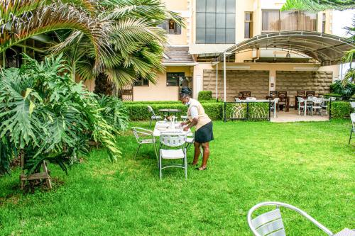 สวน, Astorian Grand Hotel Naivasha in เนวาชา