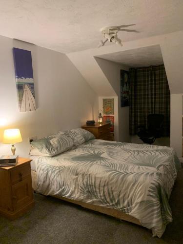 Warm and Cosy Double Bedroom