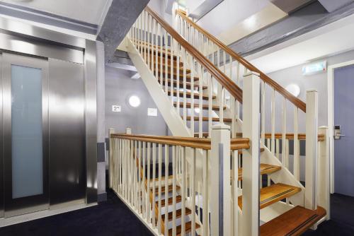 Hotel CC - image 3