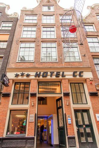 Hotel CC - image 2