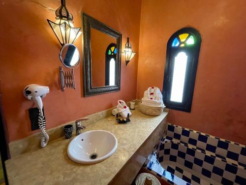 Superior Double Room image 3