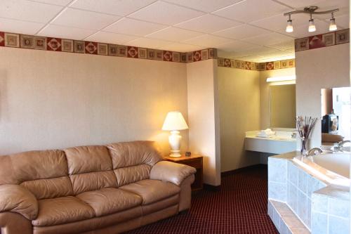 Regency Inn Richmond - image 9