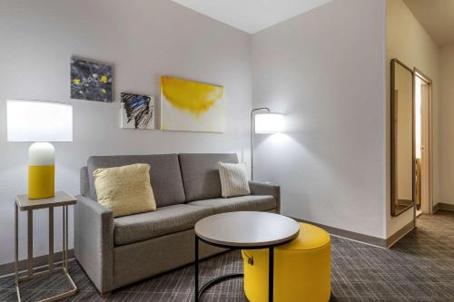 Comfort Suites Natchitoches - image 11