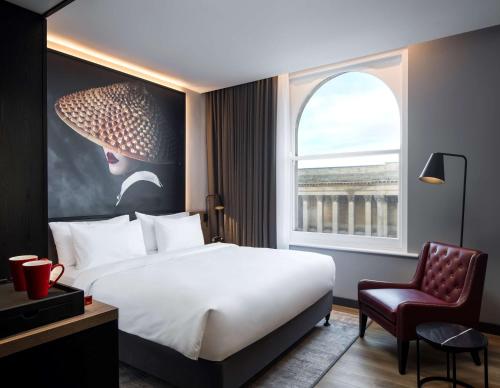 Radisson RED Hotel, Liverpool, Liverpool (photo 11)