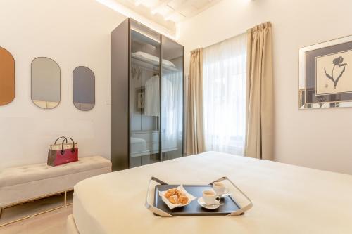 Diva Lodging Luxury - Signoria - Tap to explore photos