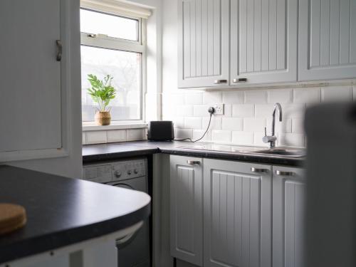 廚房, Chestnut House - 2 bedroom, Ashington in 阿興頓