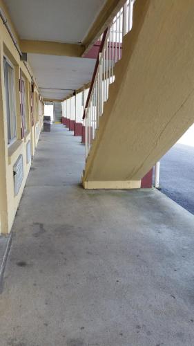 Εξωτερική όψη, ECONOMY INN DILLON in Ντίλλον